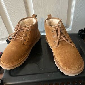 Ugg Chestnut Nuemel chukka boots